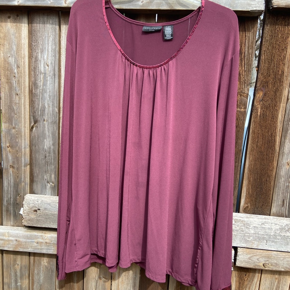 Apostrophe blouse